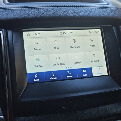 Certified 2022 Ford Ranger Lariat w/ Tremor Off-Road Package image 18