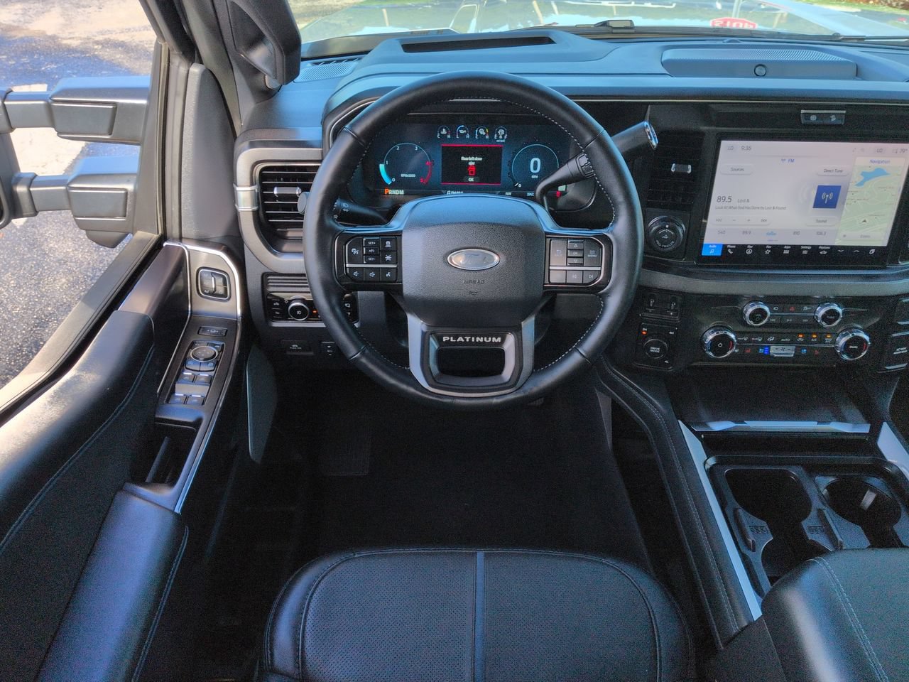 Certified 2026 Ford F450 Platinum w/ FX4 Off-Road Package AWD/4WD image 16