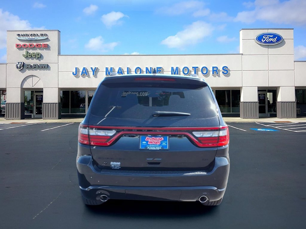 Used 2023 Dodge Durango GT w/ Blacktop Package AWD/4WD image 5