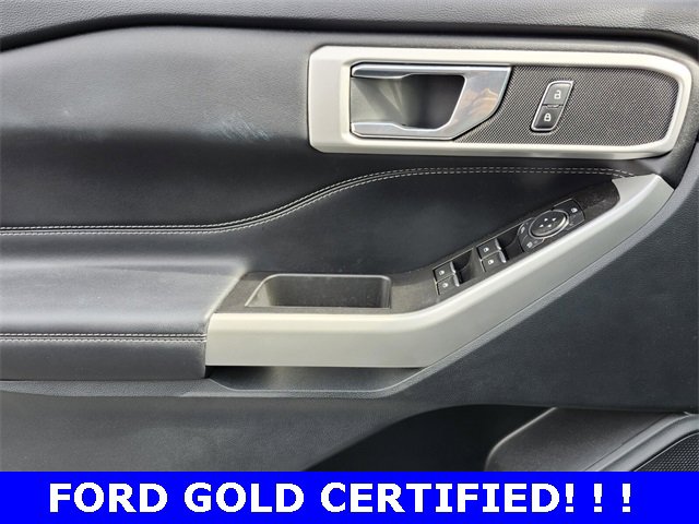 Certified 2022 Ford Explorer XLT w/ Equipment Group 202A image 32