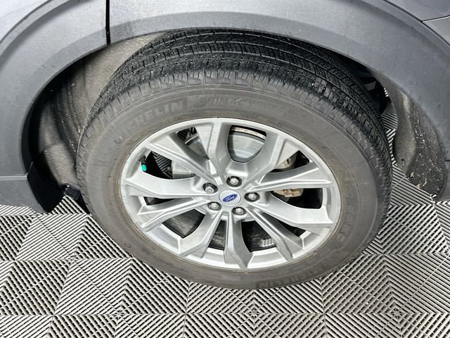 Certified 2023 Ford Explorer XLT w/ Equipment Group 202A image 37