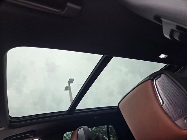 Used 2024 GMC Yukon Denali Ultimate image 23