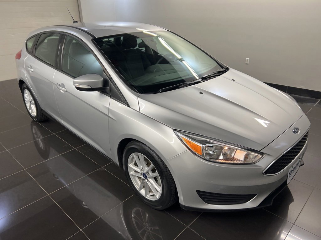 Certified 2018 Ford Focus SE w/ Cold Weather Package image 5