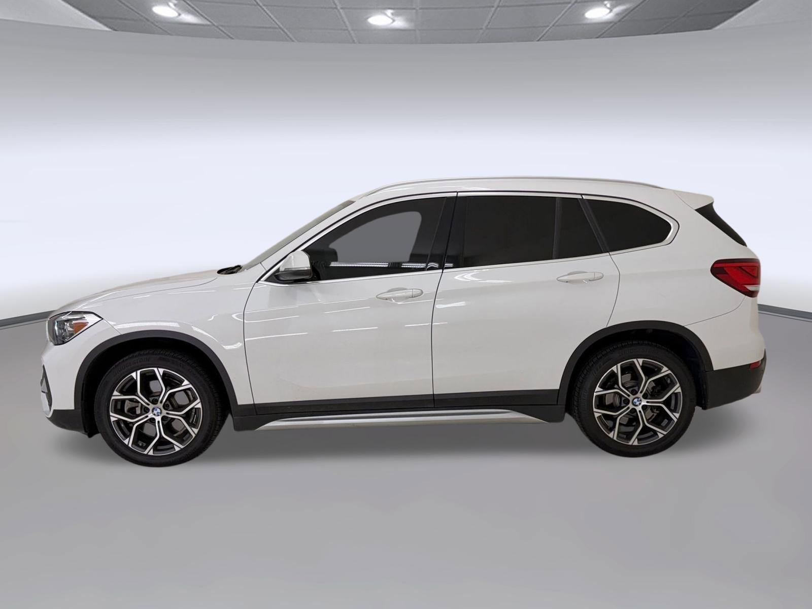 Used 2021 BMW X1 xDrive28i w/ Premium Package AWD/4WD image 2