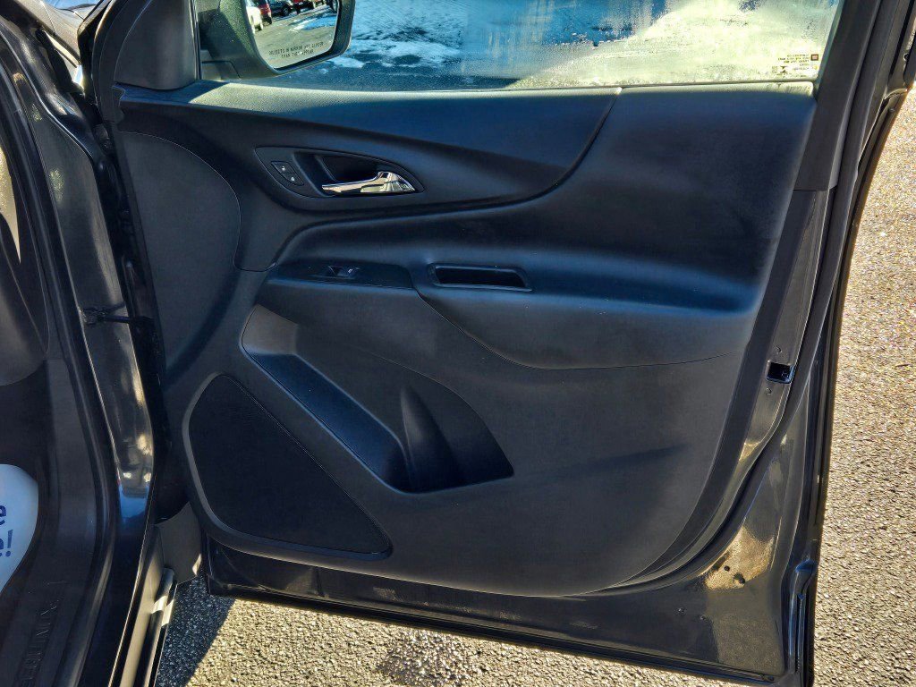 Used 2022 Chevrolet Equinox LT image 7