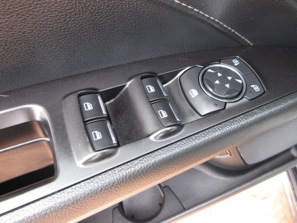 Certified 2018 Ford Fusion Energi Titanium FWD image 11