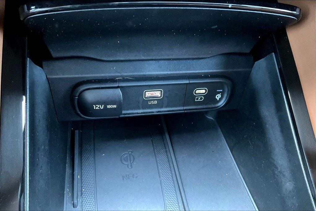 Used 2023 Kia Telluride SX X-Line AWD/4WD image 16
