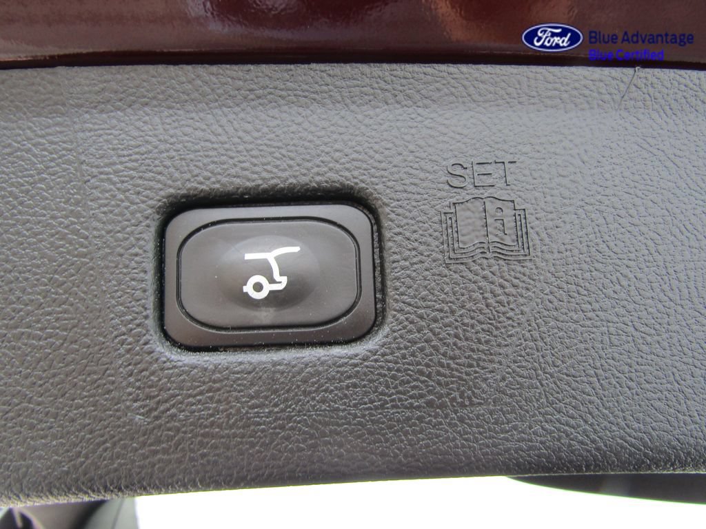 Certified 2024 Ford Edge SEL w/ Convenience Package AWD/4WD image 32