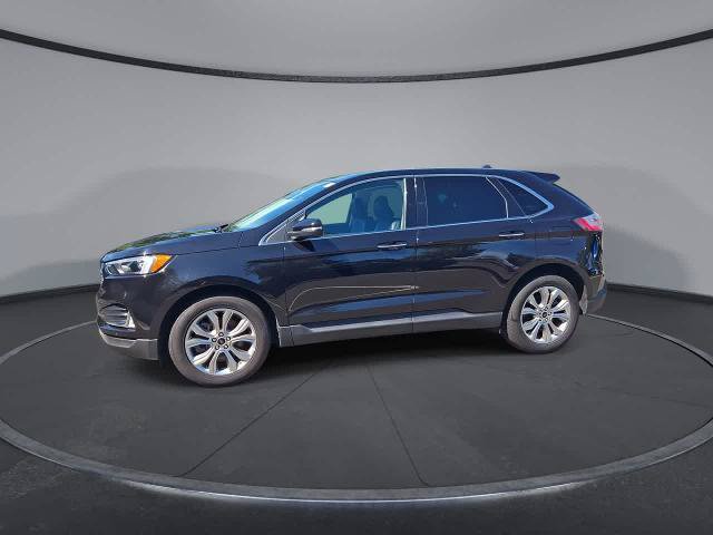 Certified 2024 Ford Edge Titanium AWD/4WD image 4