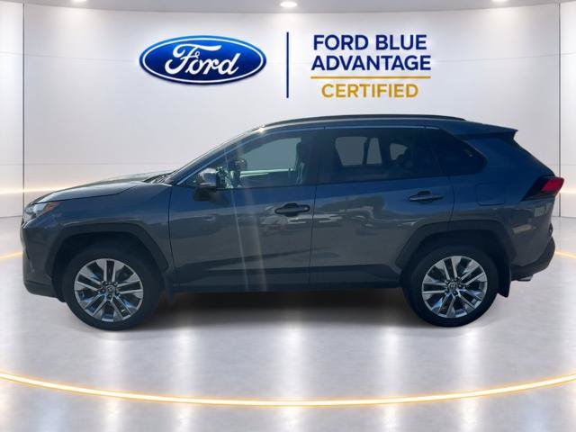 Used 2023 Toyota RAV4 XLE Premium AWD/4WD image 6