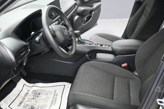 Used 2025 Honda HR-V LX image 6