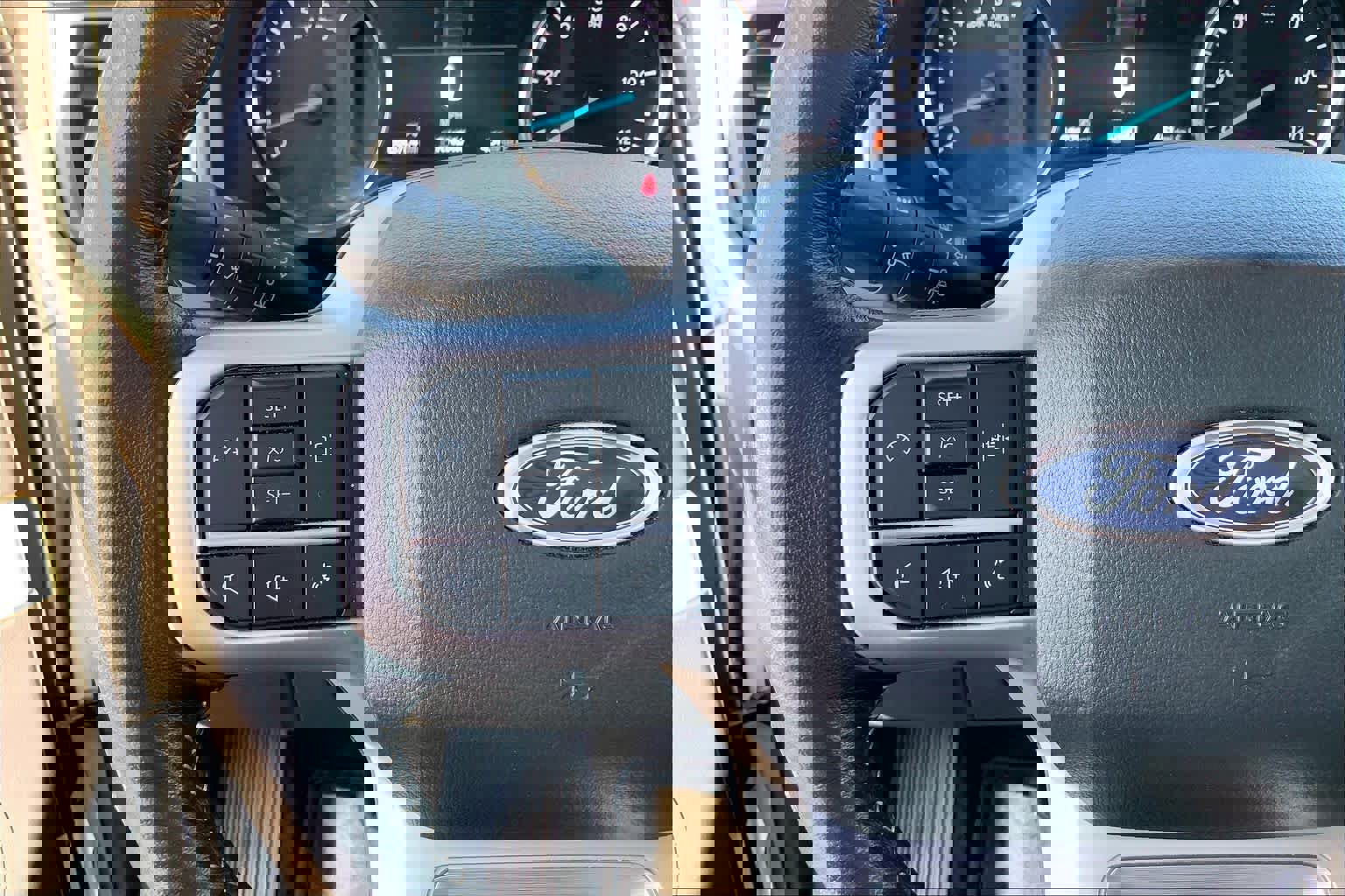 Certified 2024 Ford Expedition Max XLT image 23