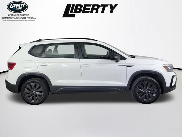 Used 2023 Volkswagen Taos S FWD image 2