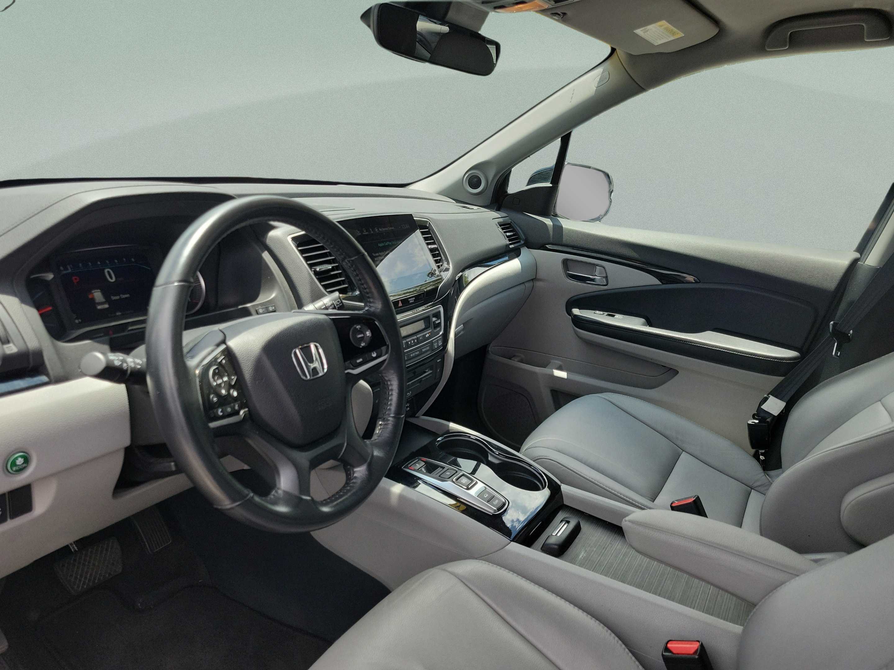 Used 2020 Honda Pilot Touring image 16