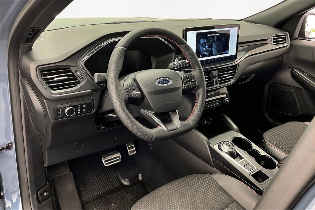 Certified 2023 Ford Escape ST-Line w/ Tech Pack #1 image 14