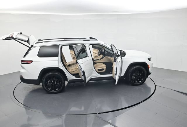 Used 2021 Jeep Grand Cherokee L Limited w/ Luxury Tech Group II AWD/4WD image 51