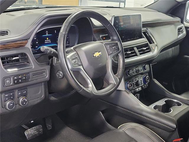 Used 2023 Chevrolet Suburban Premier image 5
