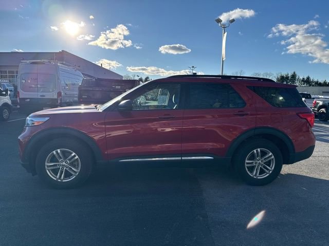 Certified 2022 Ford Explorer XLT w/ Class IV Trailer Tow Package image 4