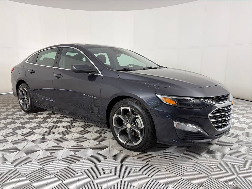 Used 2023 Chevrolet Malibu LT FWD image 1