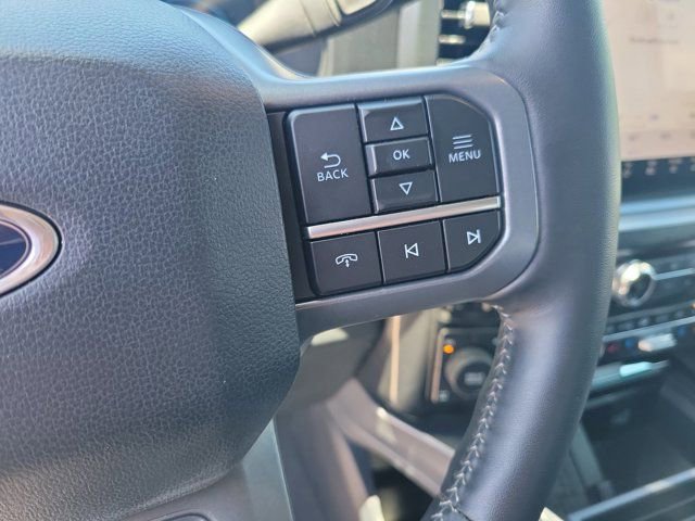Certified 2024 Ford F250 Lariat w/ Lariat Ultimate Package AWD/4WD image 27