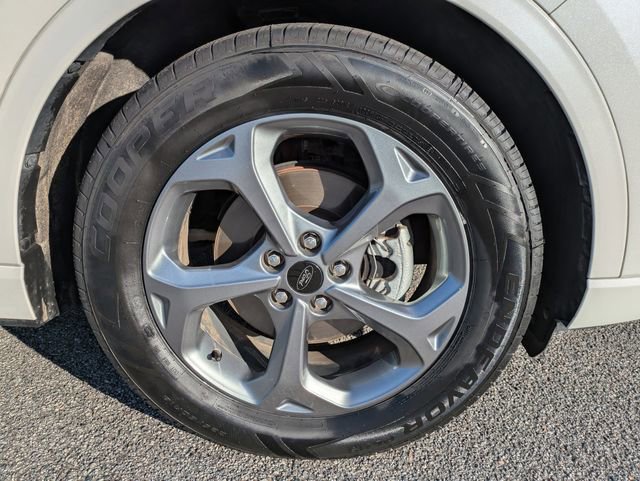 Certified 2023 Ford Escape ST-Line w/ Tech Pack #1 FWD image 11