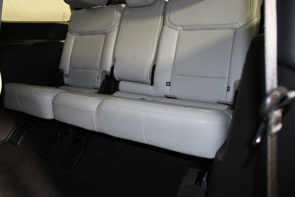 Certified 2025 Ford Expedition Platinum image 13