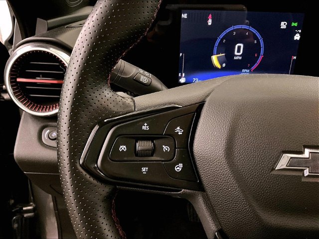 Used 2024 Chevrolet Trax RS w/ Driver Confidence Package FWD image 17