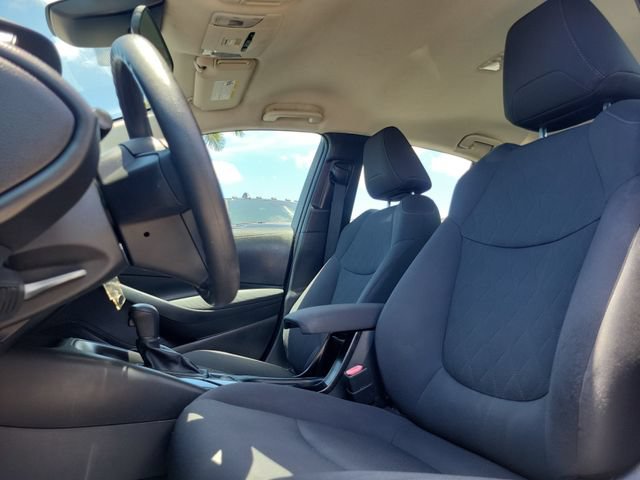 Used 2021 Toyota Corolla LE FWD image 19