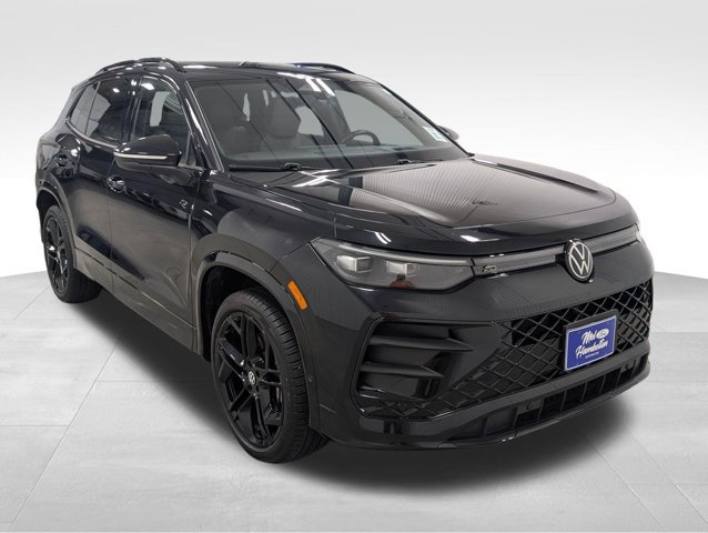 Used 2026 Volkswagen Tiguan SE R-Line AWD/4WD image 19