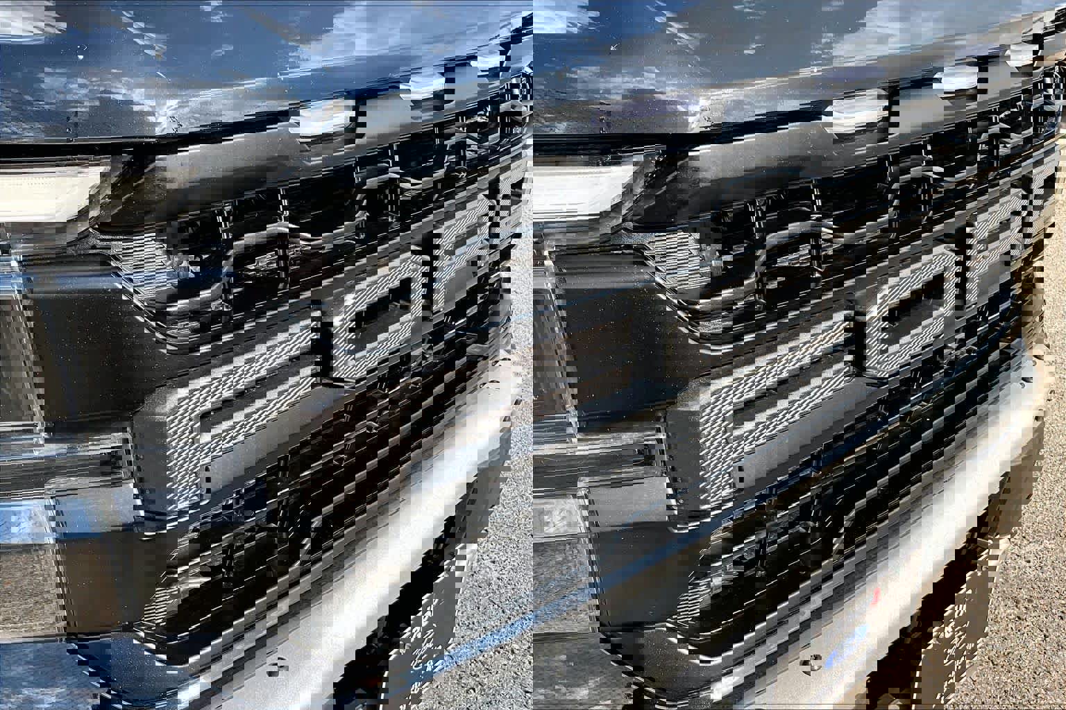 Certified 2025 Ford F150 Raptor image 31