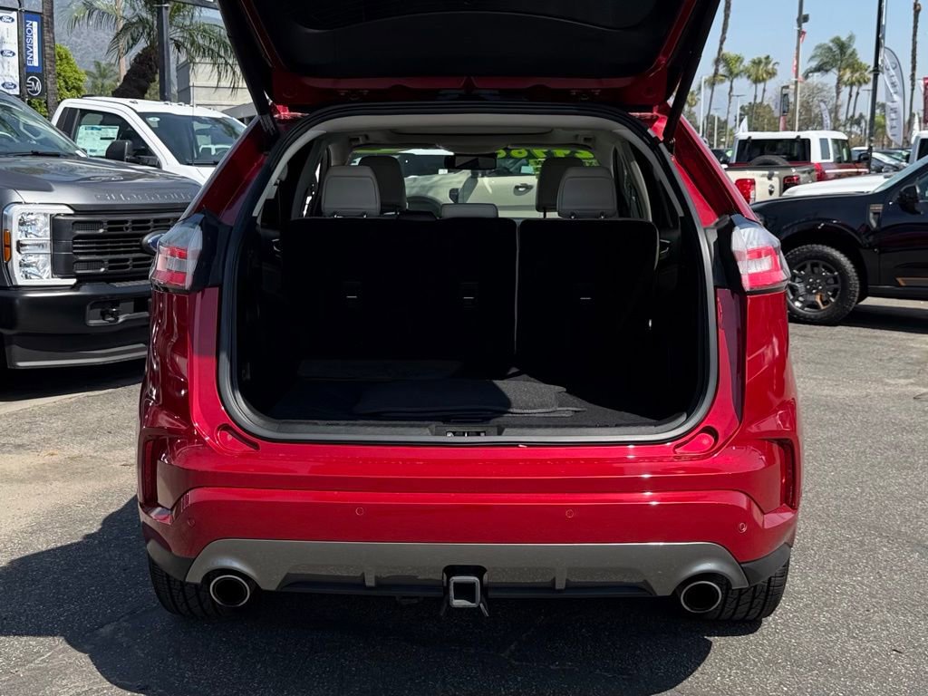 Certified 2022 Ford Edge Titanium w/ Equipment Group 301A image 10