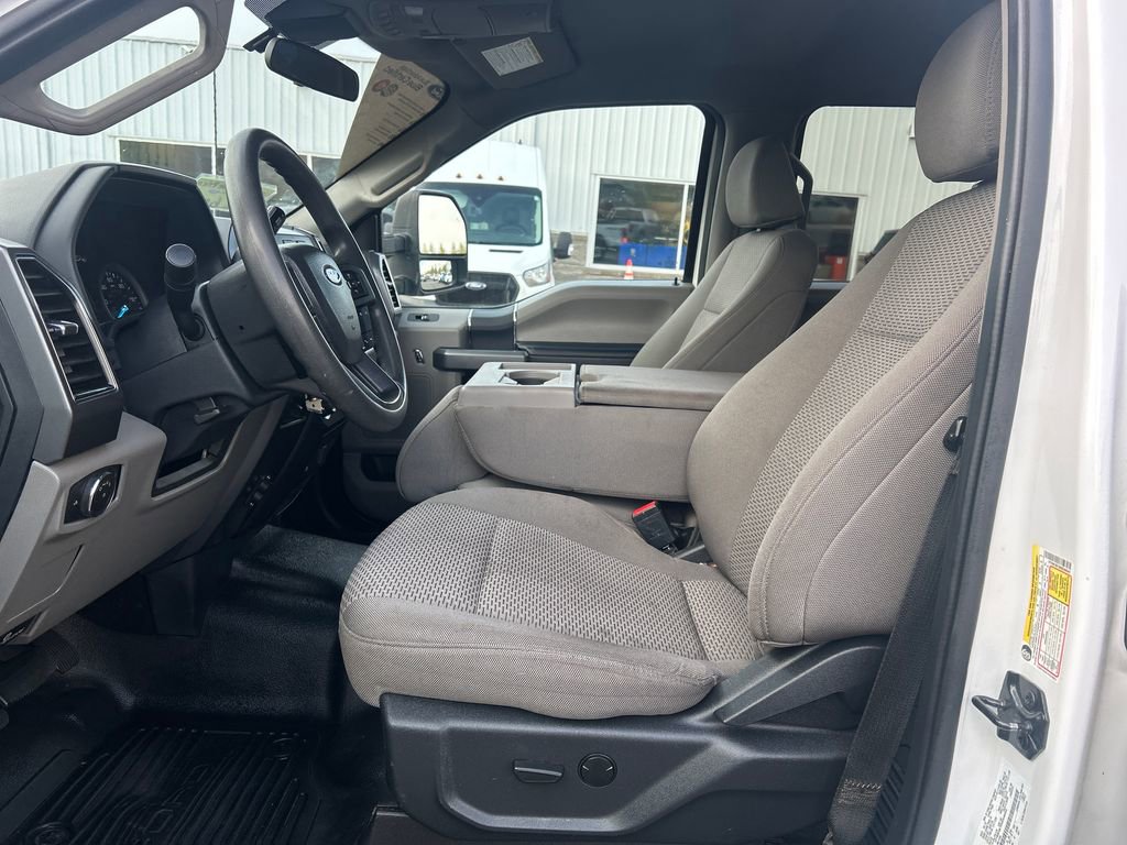 Certified 2022 Ford F350 XLT AWD/4WD image 16