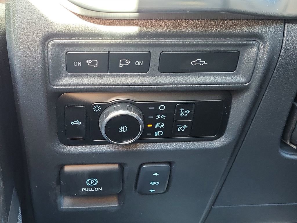 Certified 2023 Ford F150 Lariat w/ Equipment Group 502A High image 32