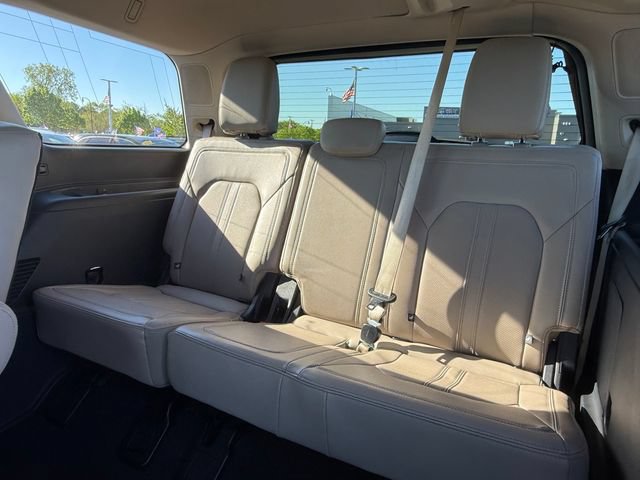 Certified 2024 Ford Expedition Limited AWD/4WD image 11