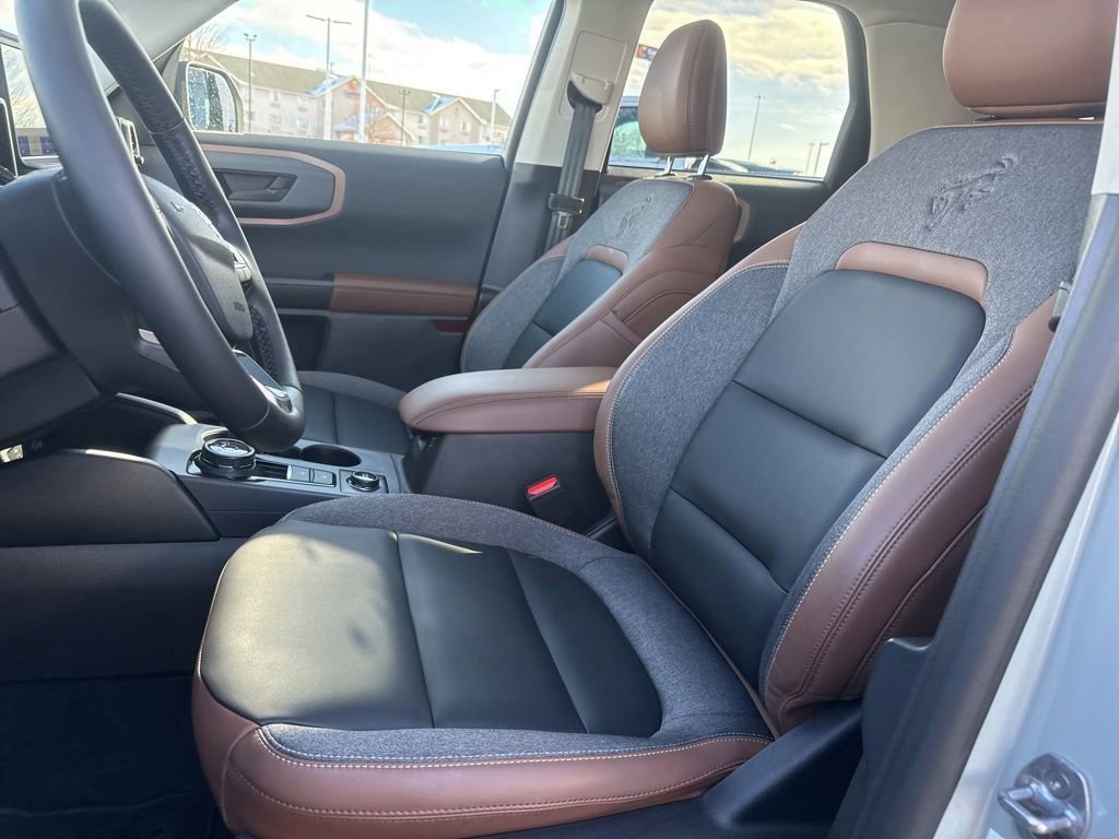 Certified 2024 Ford Bronco Sport Outer Banks w/ Tech Package image 10