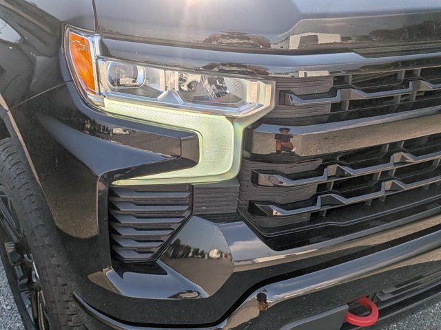 Used 2023 Chevrolet Silverado 1500 LT Trail Boss AWD/4WD image 10
