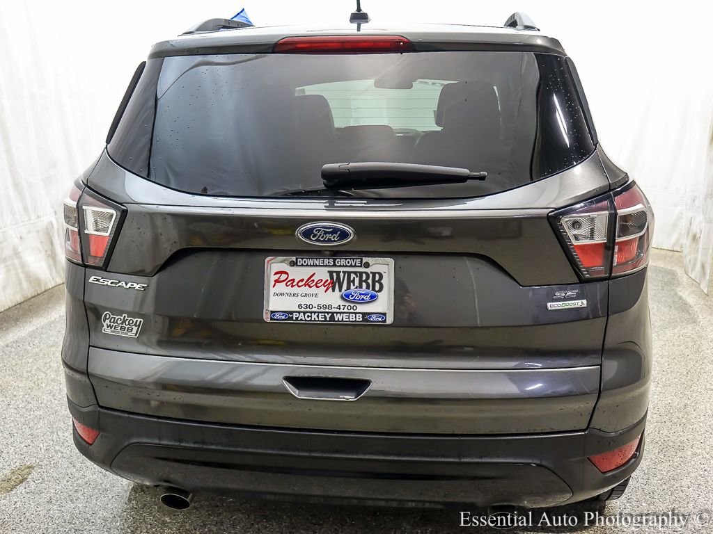 Certified 2017 Ford Escape SE w/ Equipment Group 201A image 6