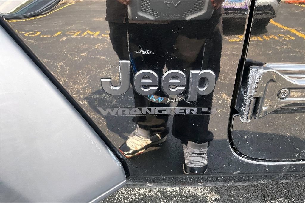 Used 2024 Jeep Wrangler Unlimited Sport AWD/4WD image 31