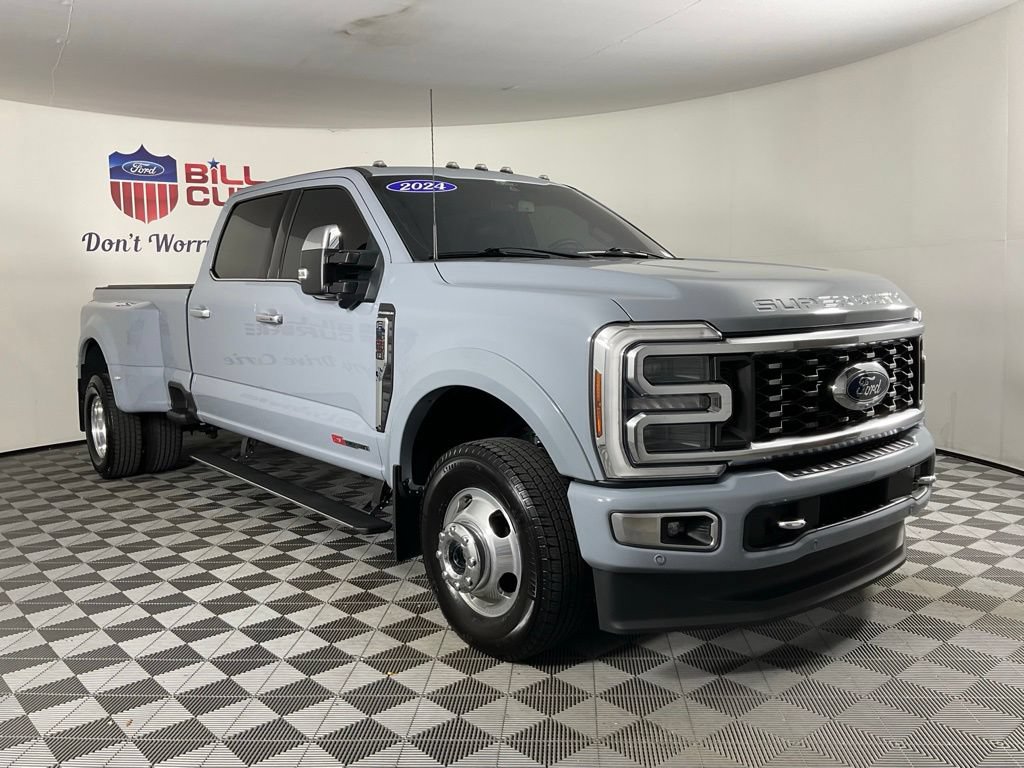 Certified 2024 Ford F350 Platinum AWD/4WD image 1
