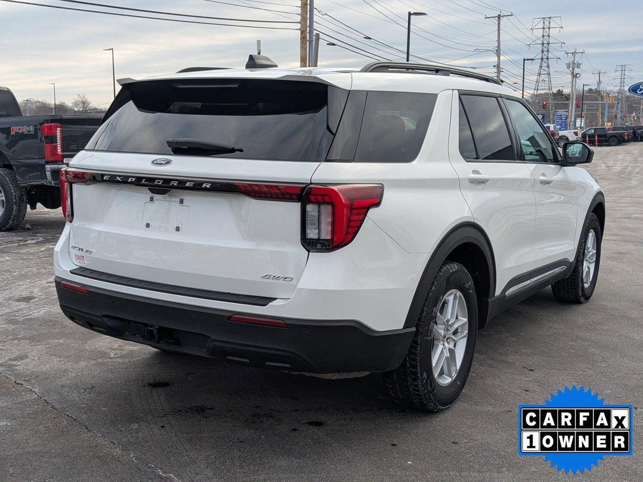 Certified 2025 Ford Explorer Active image 5
