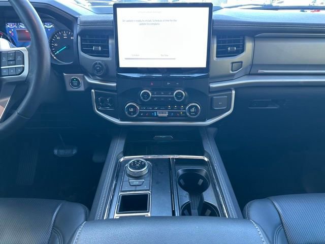 Certified 2022 Ford Expedition Max XLT image 17
