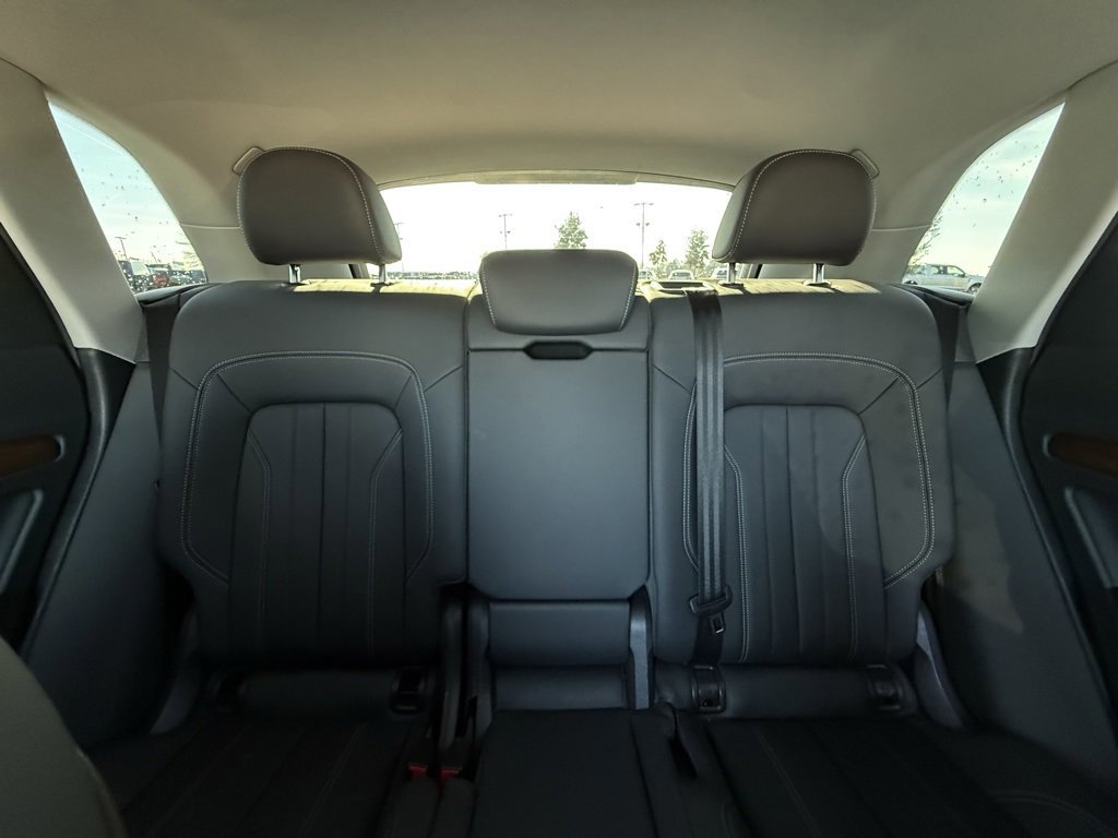 Used 2023 Audi Q5 2.0T Premium w/ Convenience Package image 28