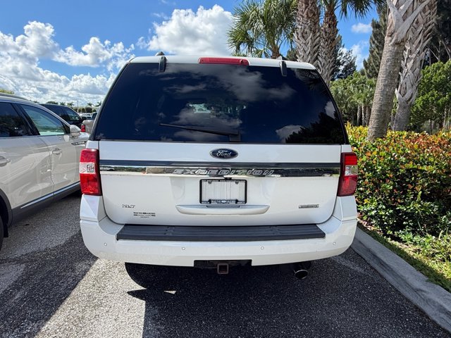 Certified 2017 Ford Expedition XLT w/ Equipment Group 202A RWD image 12