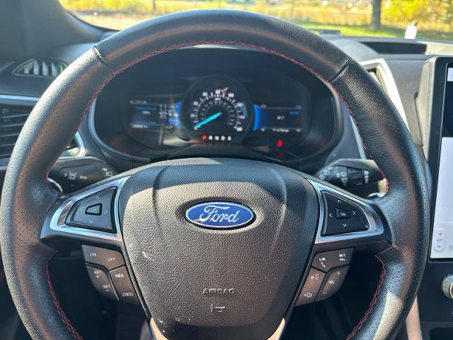 Certified 2023 Ford Edge ST-Line AWD/4WD image 12