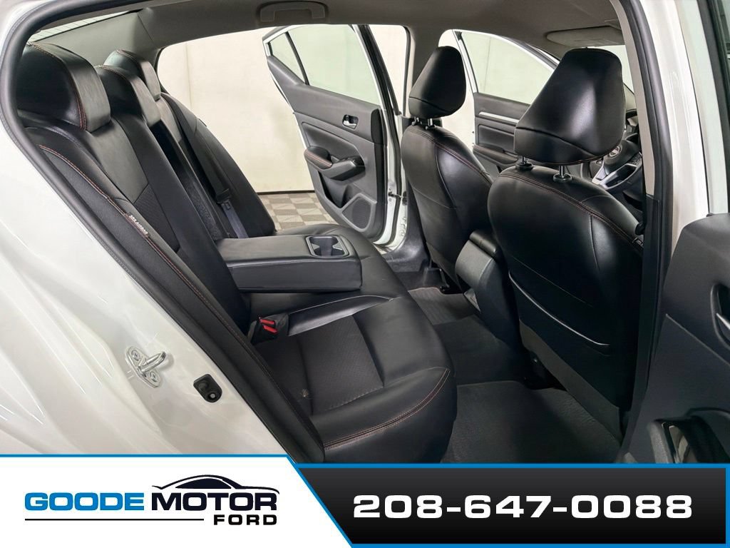 Used 2024 Nissan Altima 2.5 SR FWD image 22