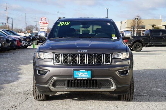 Used 2019 Jeep Grand Cherokee Limited image 2