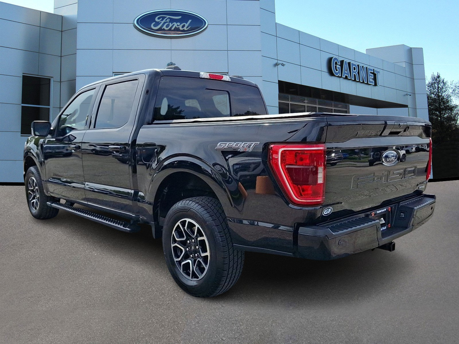Certified 2022 Ford F150 XLT w/ Equipment Group 302A High AWD/4WD image 5