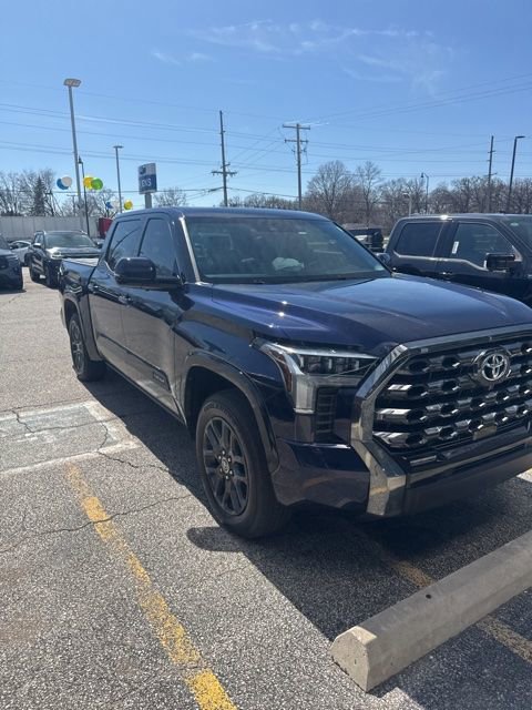 Used 2022 Toyota Tundra Platinum w/ Advanced Package image 3