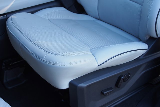 Certified 2025 Ford Expedition Max Platinum w/ Platinum Ultimate Package image 25