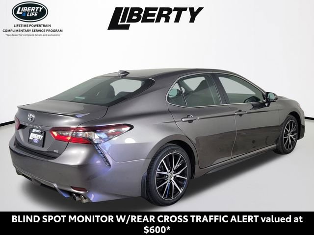 Used 2024 Toyota Camry SE w/ Convenience Package FWD image 3